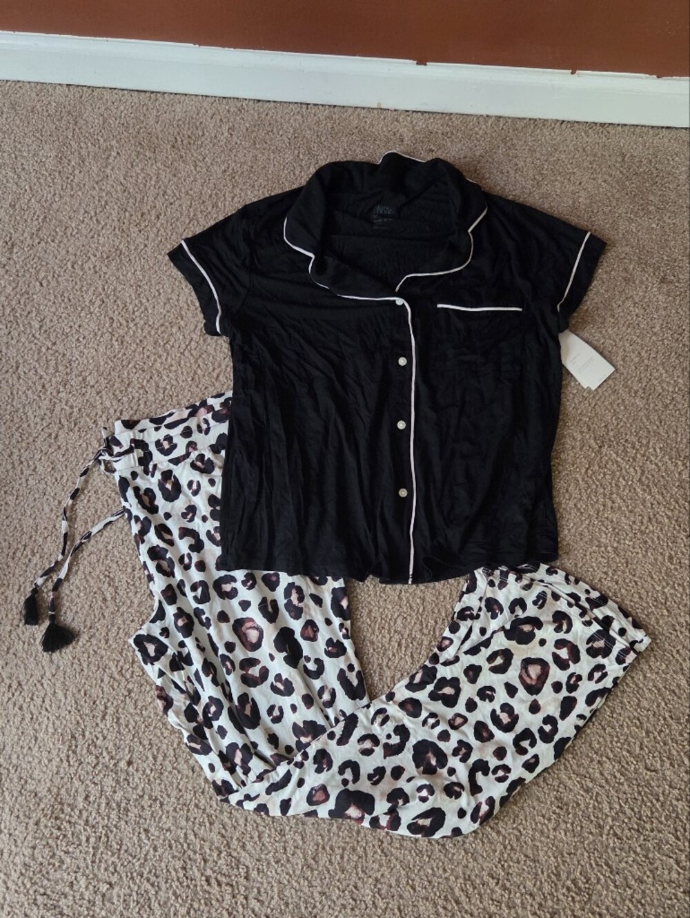 Stars Above Black Button-Front Top with White Piping & Leopard Print Pants
